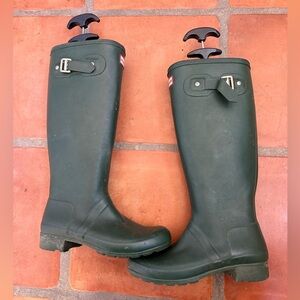 Hunter rain boots